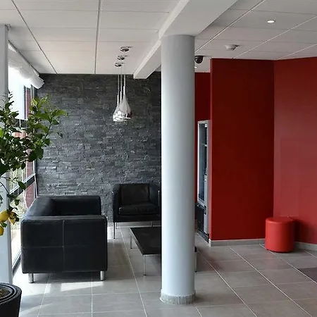 Otel Pont Rouge ,