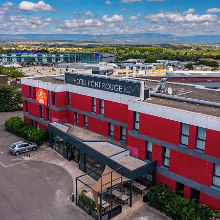 Pont Rouge , Hotell 3*