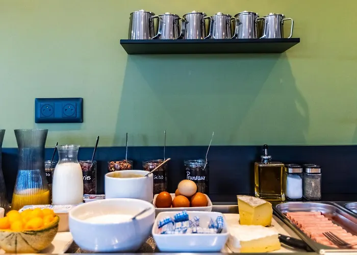 Pont Rouge , 3* Carcassonne