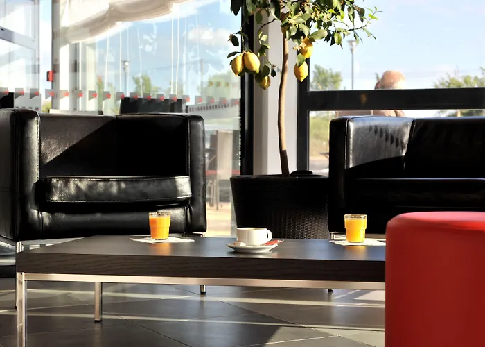 The Originals City, Pont Rouge Hotel 3*