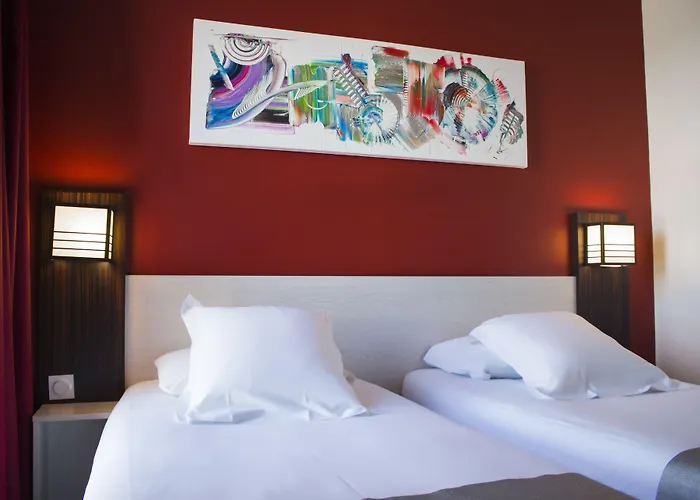 The Originals City, Pont Rouge 3*