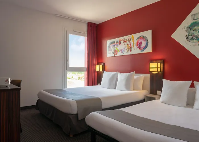 Pont Rouge , Hotel 3*