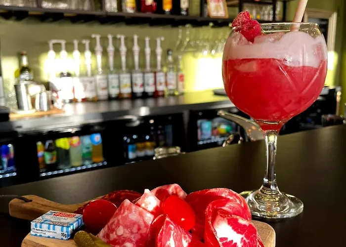 The Originals City, Pont Rouge Hotel