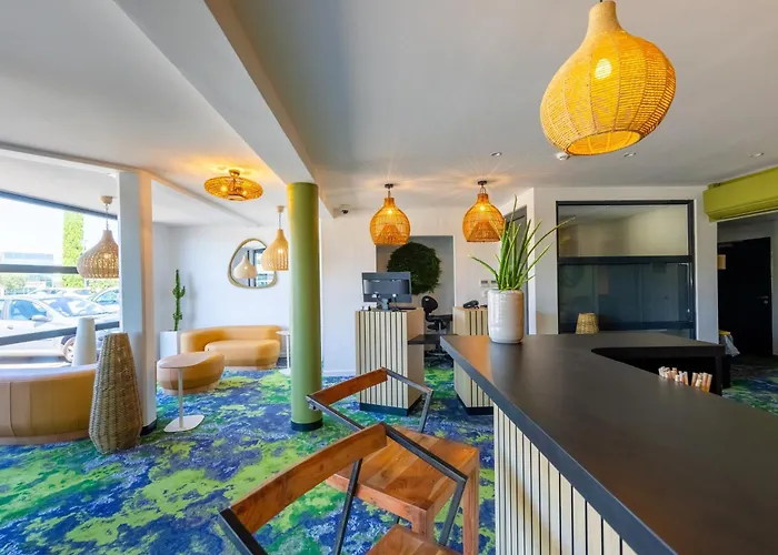 The Originals City, Pont Rouge Hotel 3*