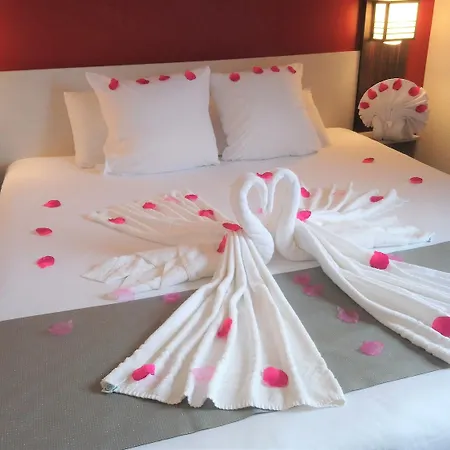 Otel Pont Rouge , Carcassonne