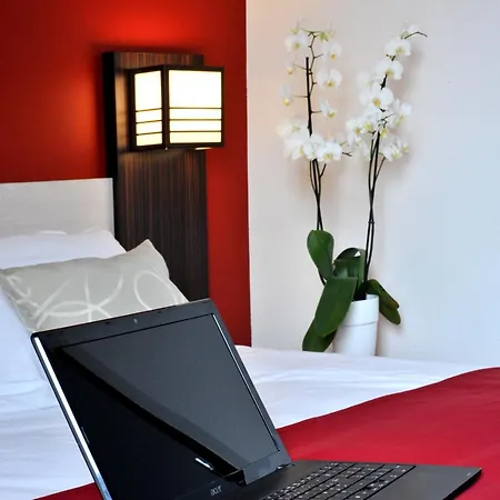 Otel Pont Rouge , Carcassonne